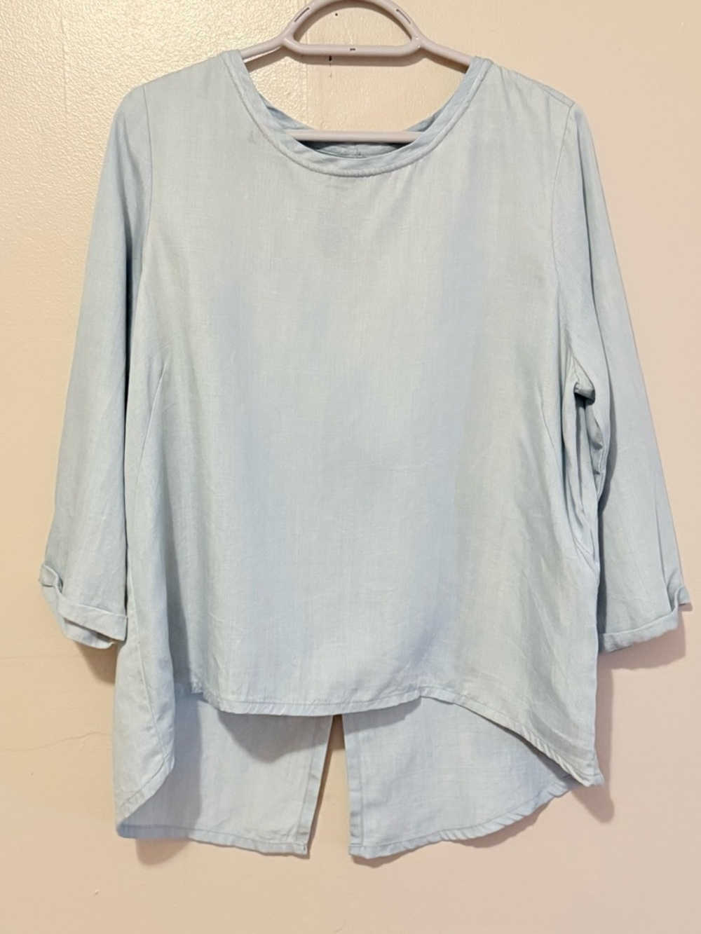 Vero Moda Pale Blue Chambray Relaxed High-Low Blouse